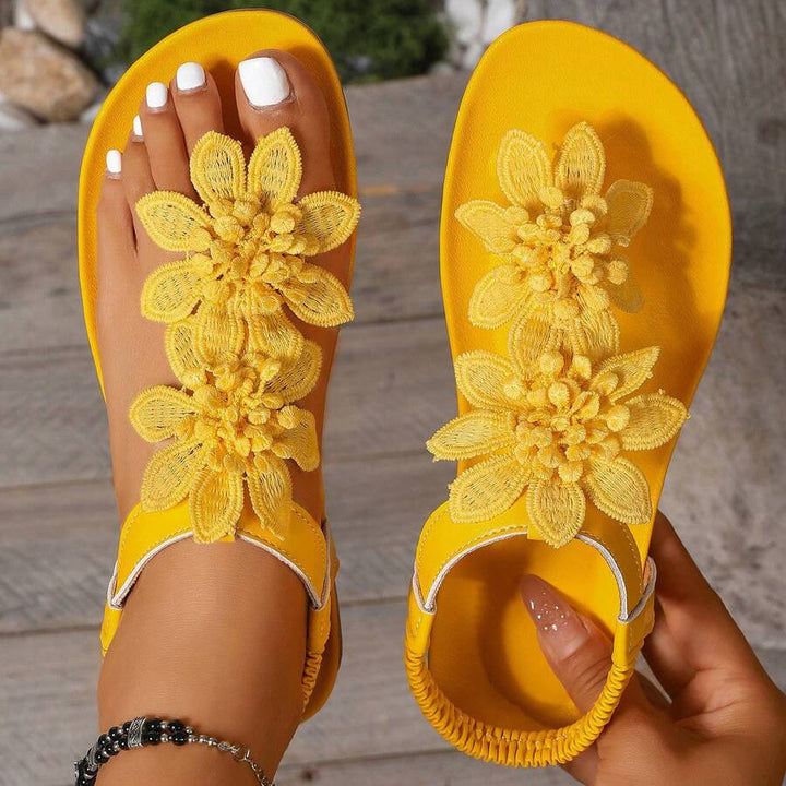 Fiorella | Flower Detail Toe-Ring Sandals