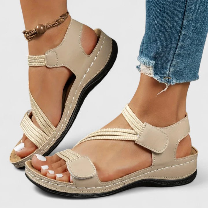 Lynn | Multi-Strap Sandals