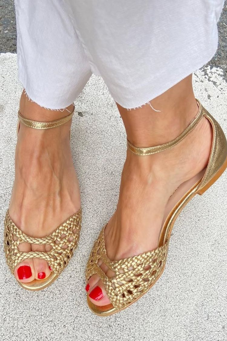Isadora Woven Gold Sandals Comfort