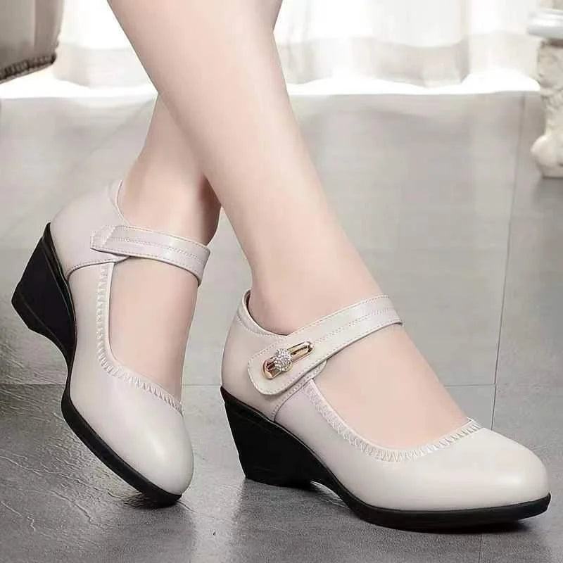 Lydia | Mid-Heel Mary Jane Shoes