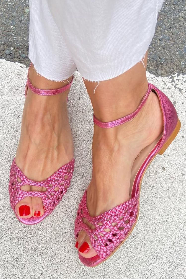 Isadora Woven Gold Sandals Comfort