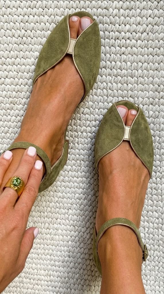 Olivia | Elegant Sage-Coloured Sandals
