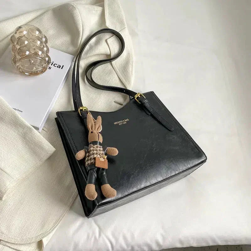 NIKKI™ - Elegant Shoulder Tote