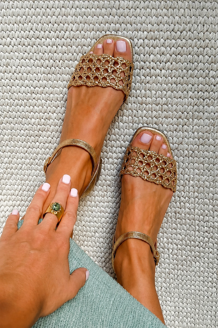 Aurora Flat Gold Sandals Comfort